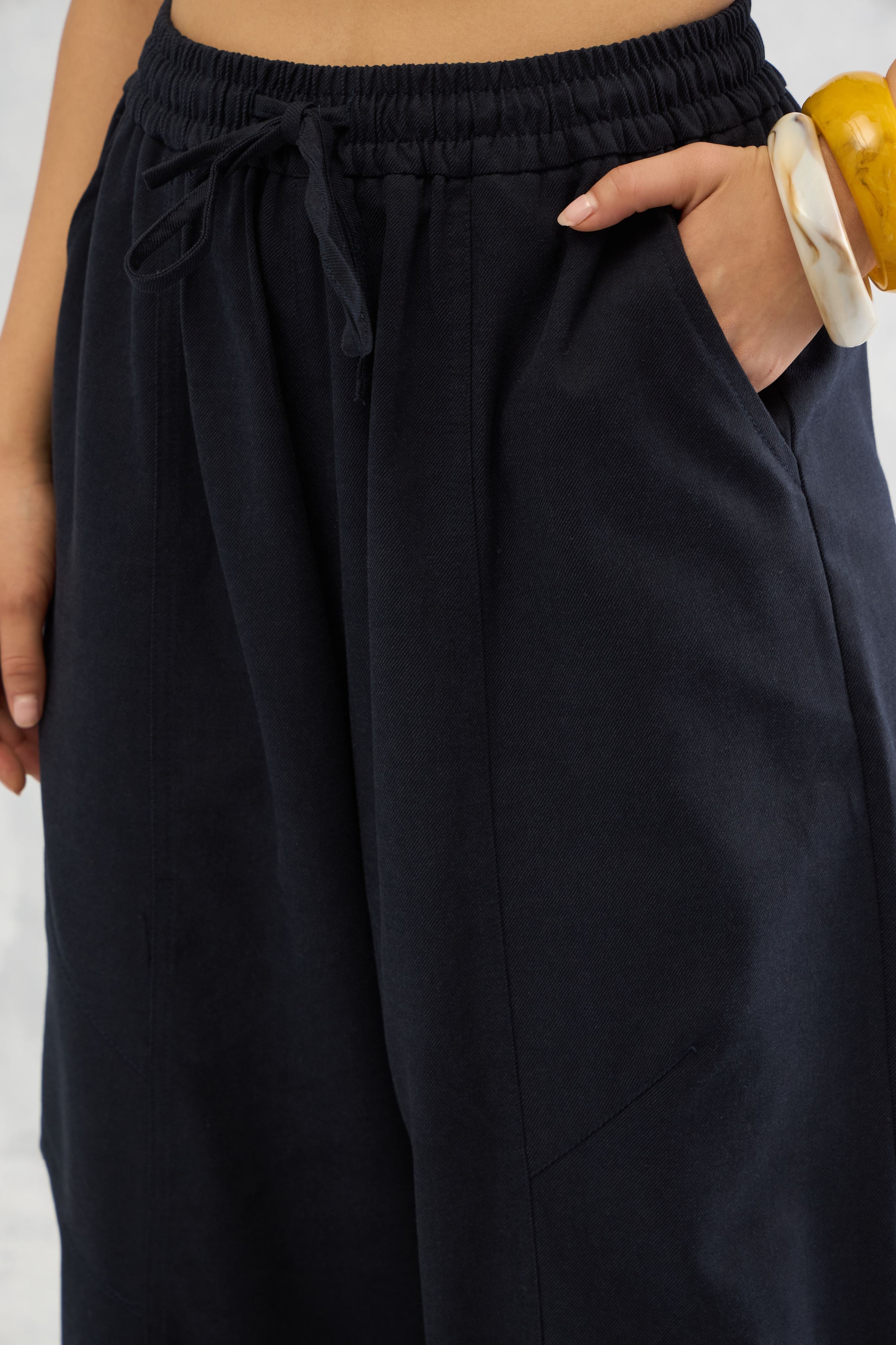 Panelled Barrel Pant (10% Off Auto Applied On Add to Cart)