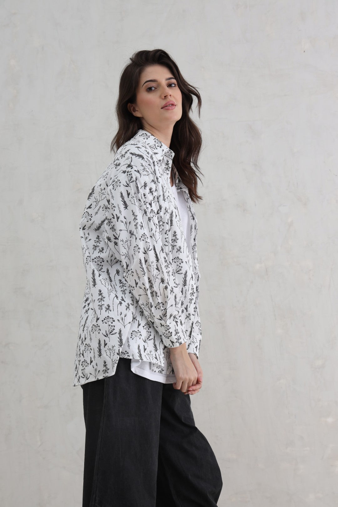 Woven Classic Shirt – White & Black (20% Off Auto Applied On Add to Cart)