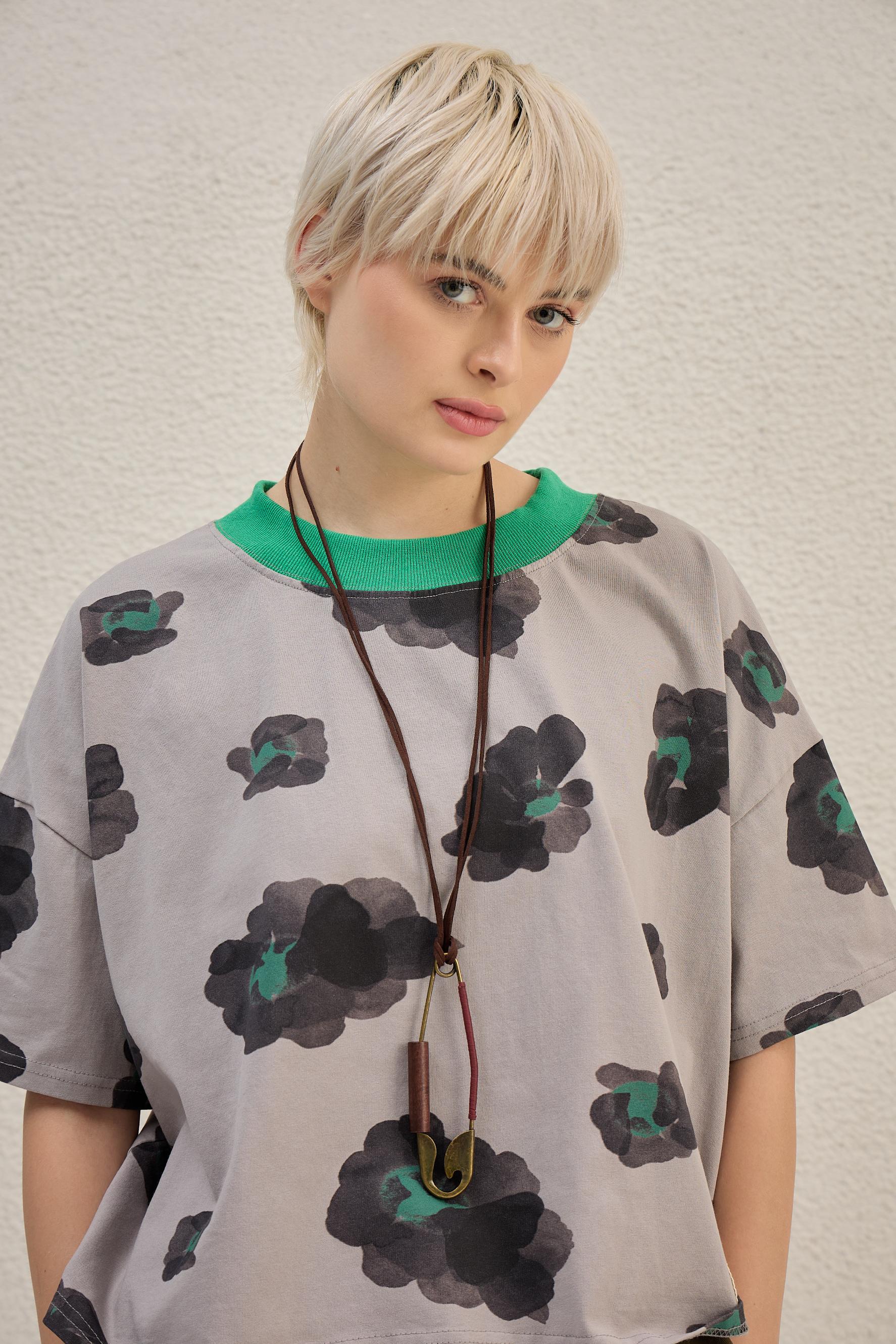 Bloom Break Tee