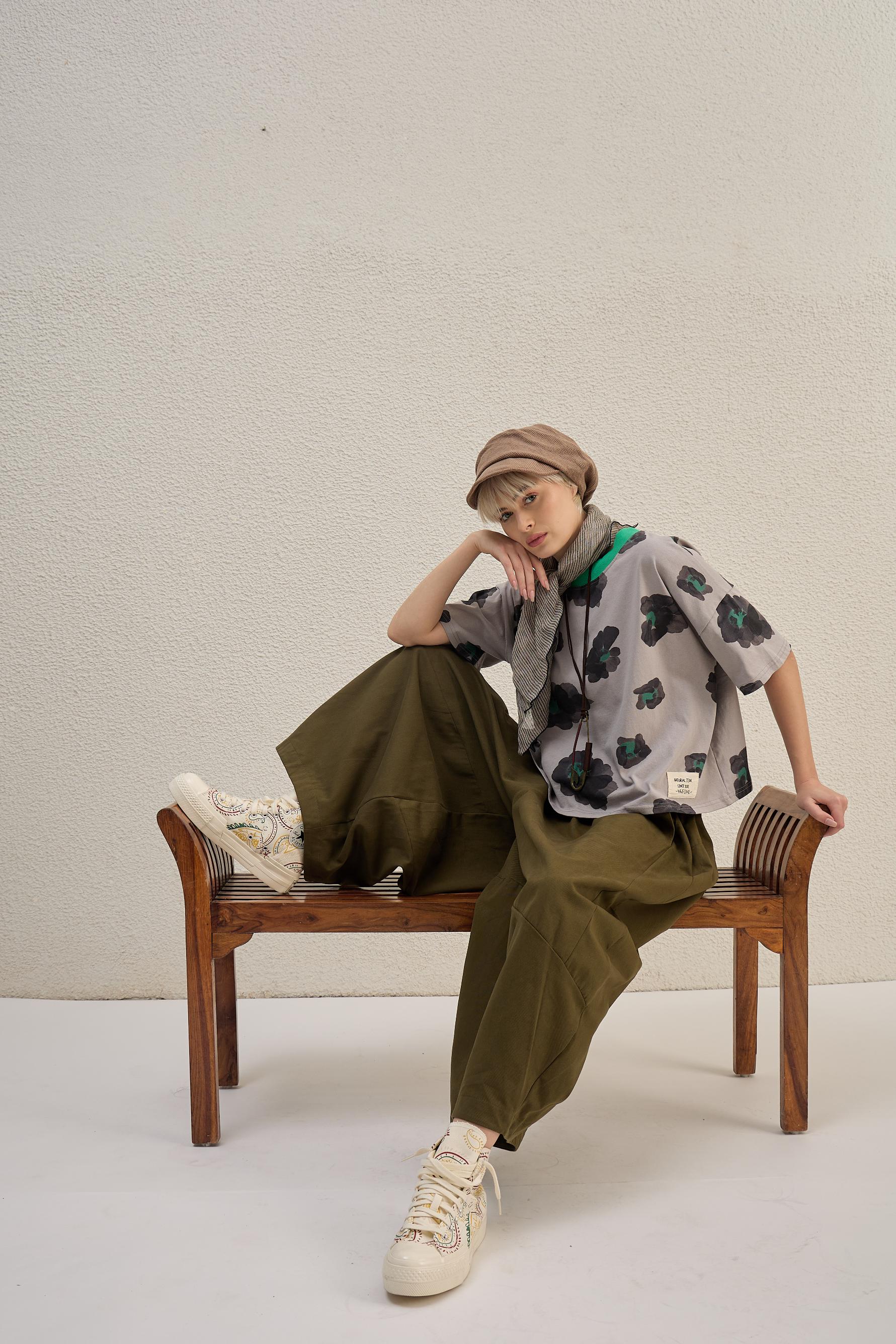Bloom Break Tee