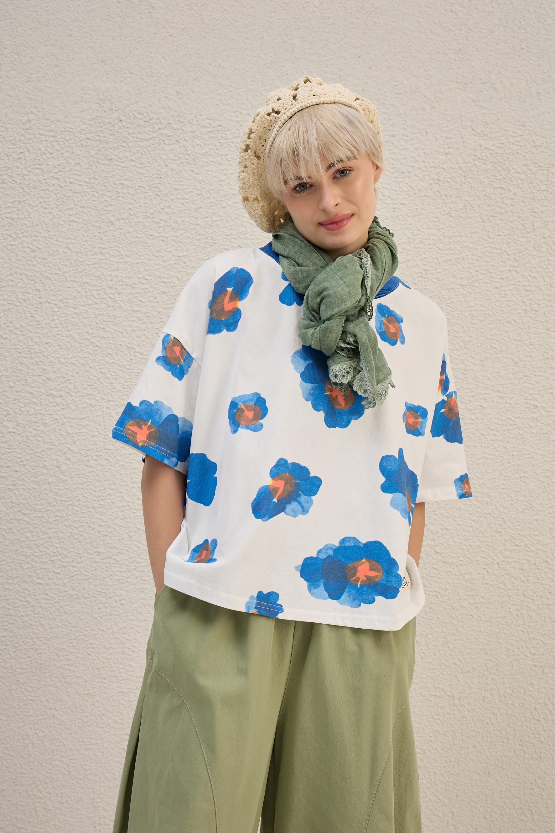 Bloom Break Tee