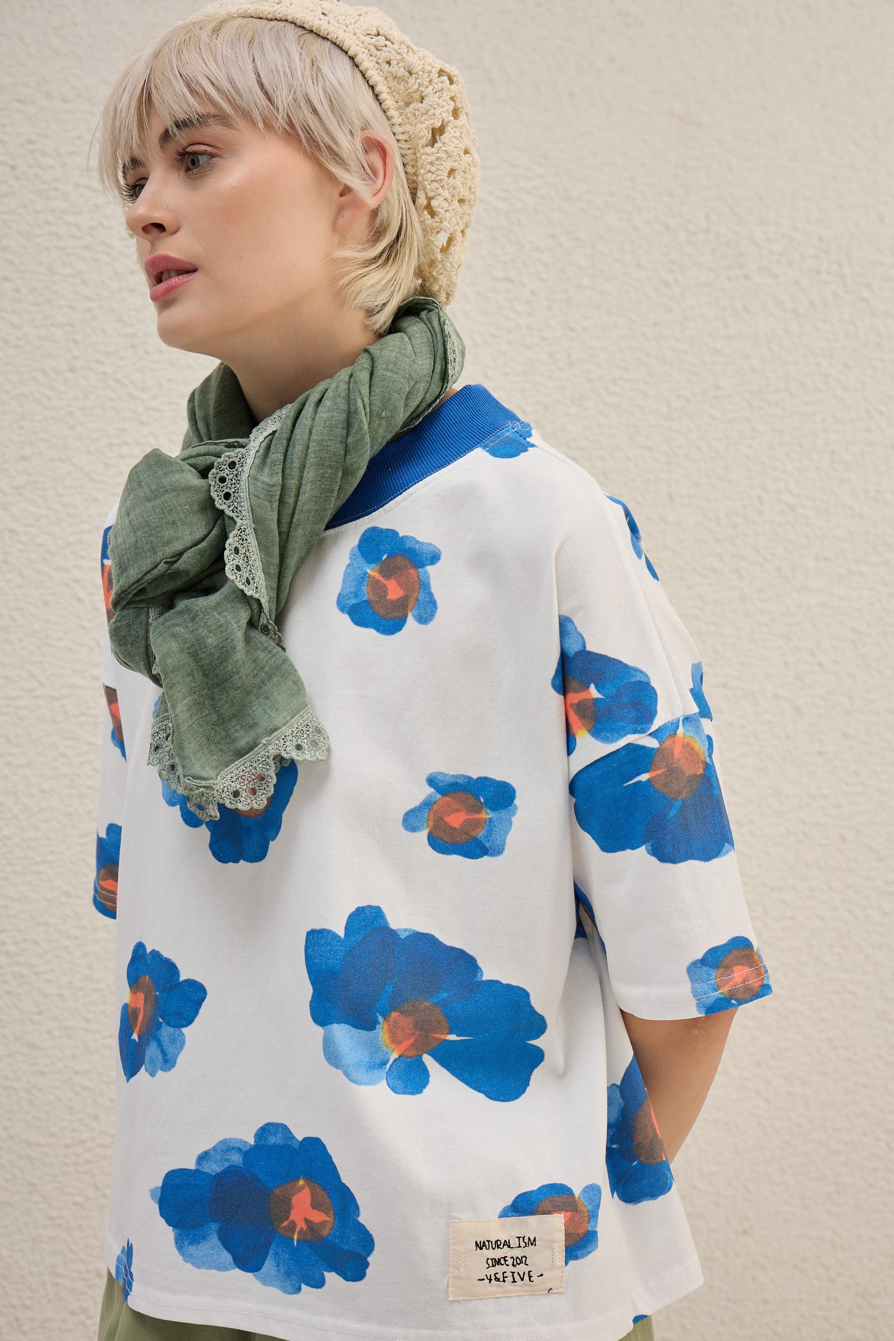 Bloom Break Tee