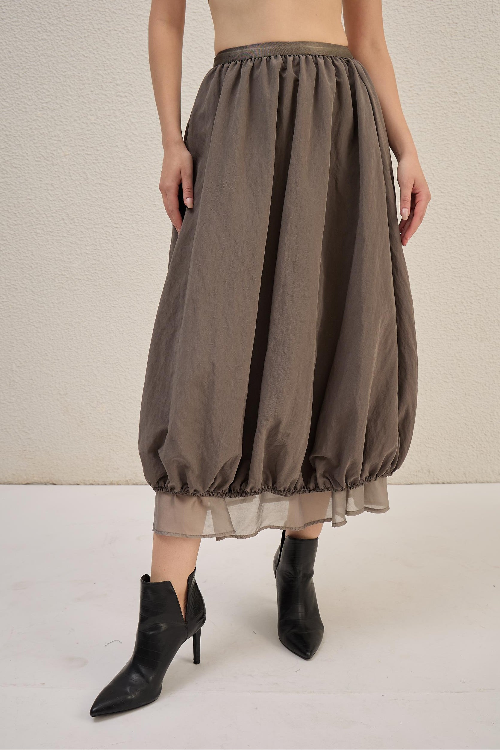Smoke Orbit Skirt