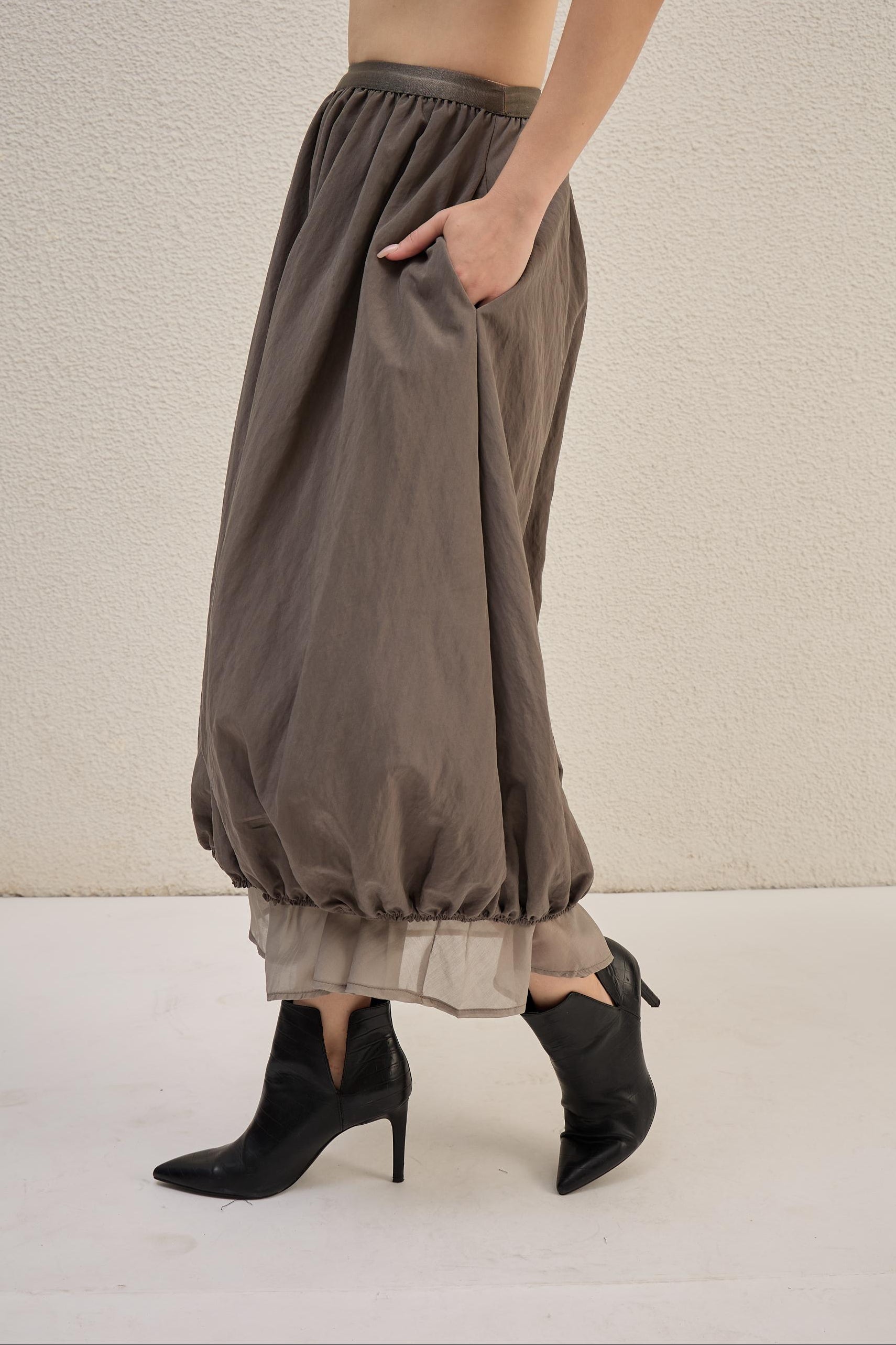 Smoke Orbit Skirt