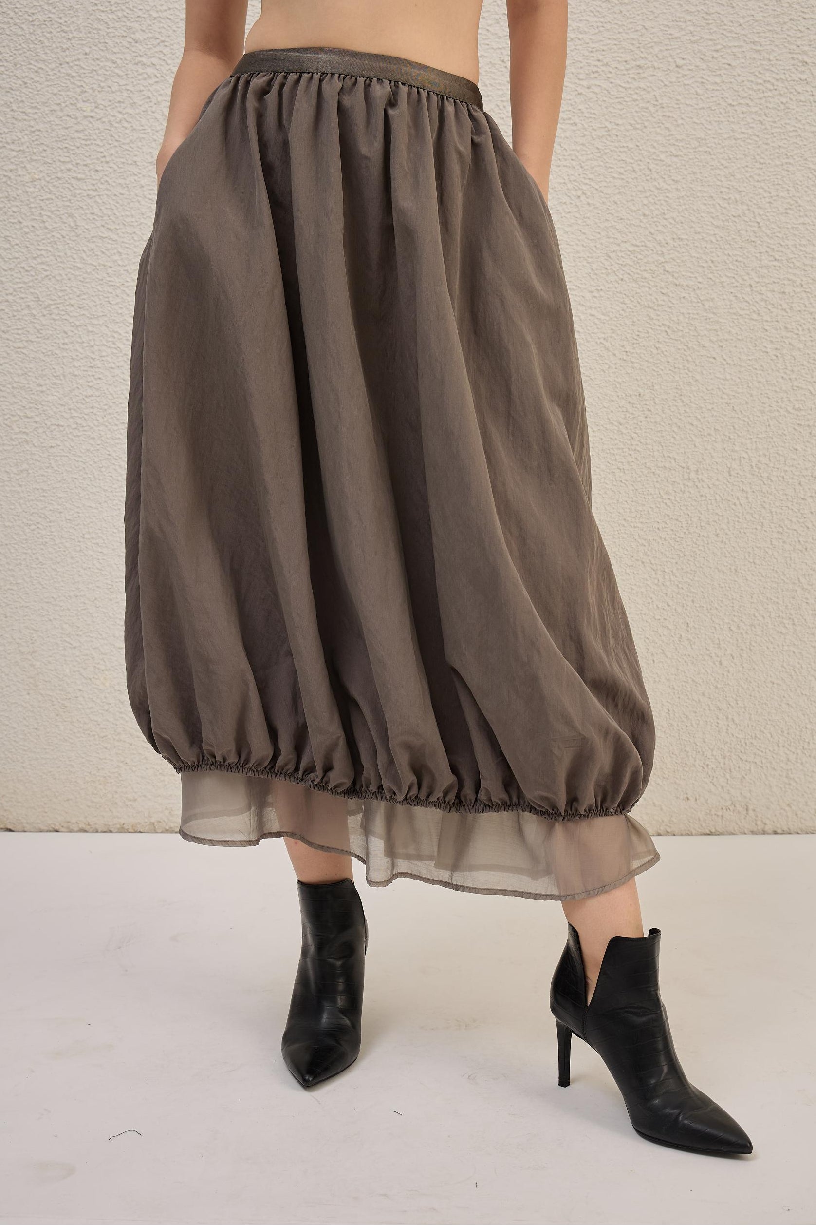 Smoke Orbit Skirt