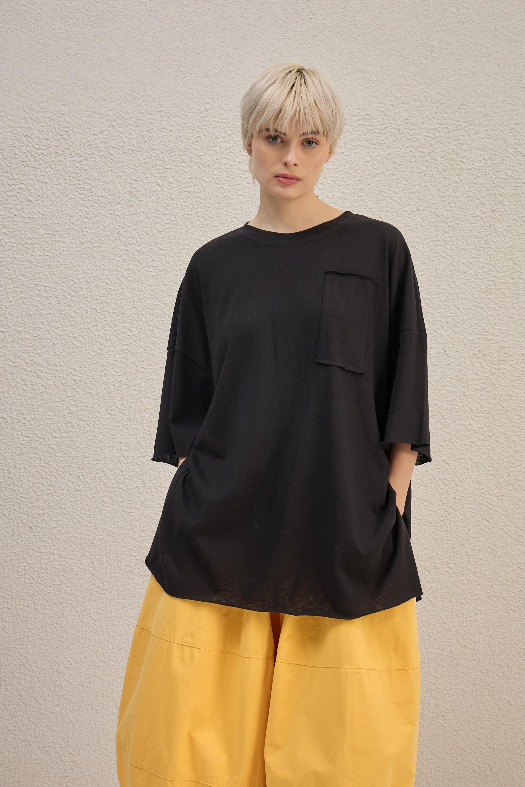 Unsaid Volume Tee