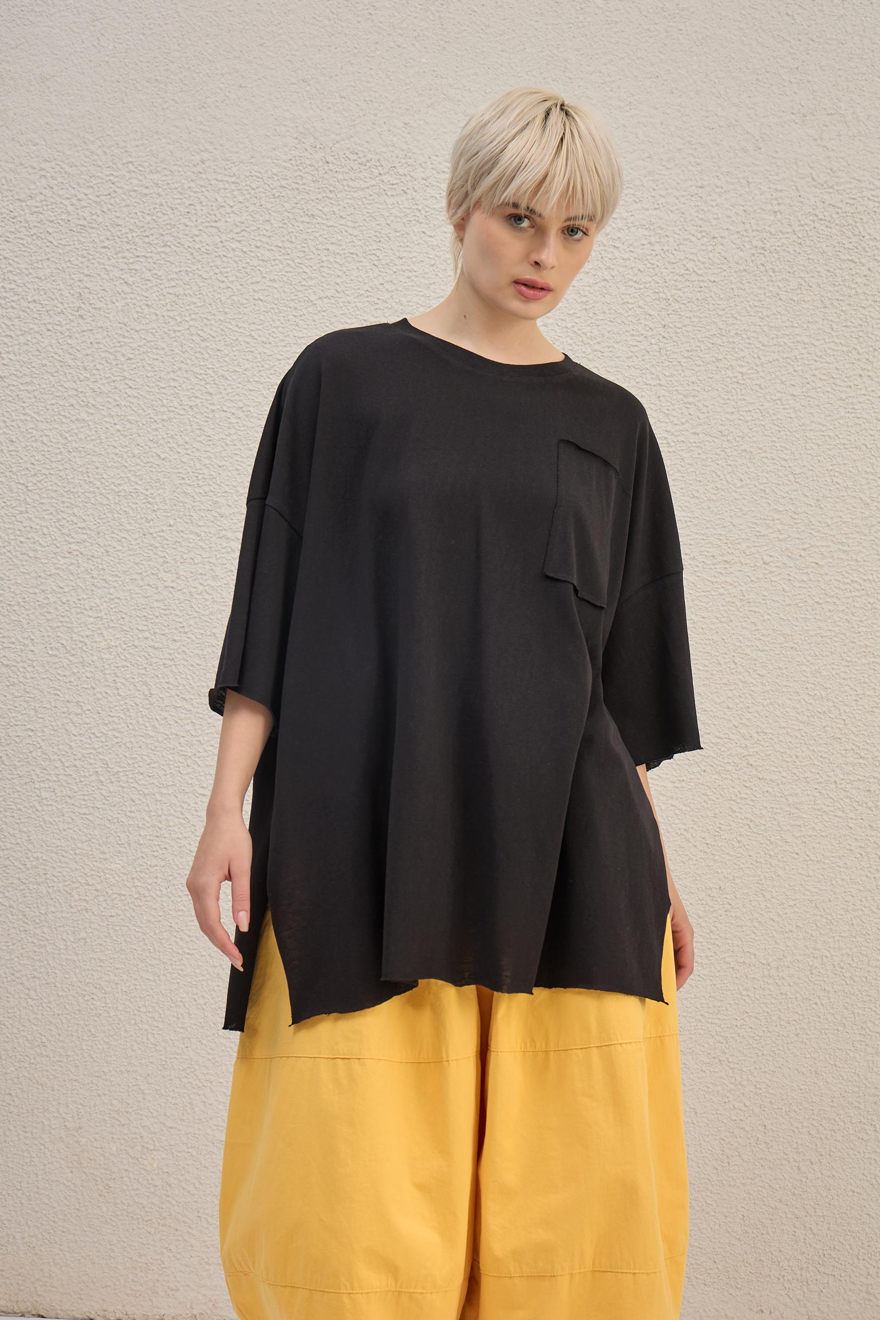 Unsaid Volume Tee