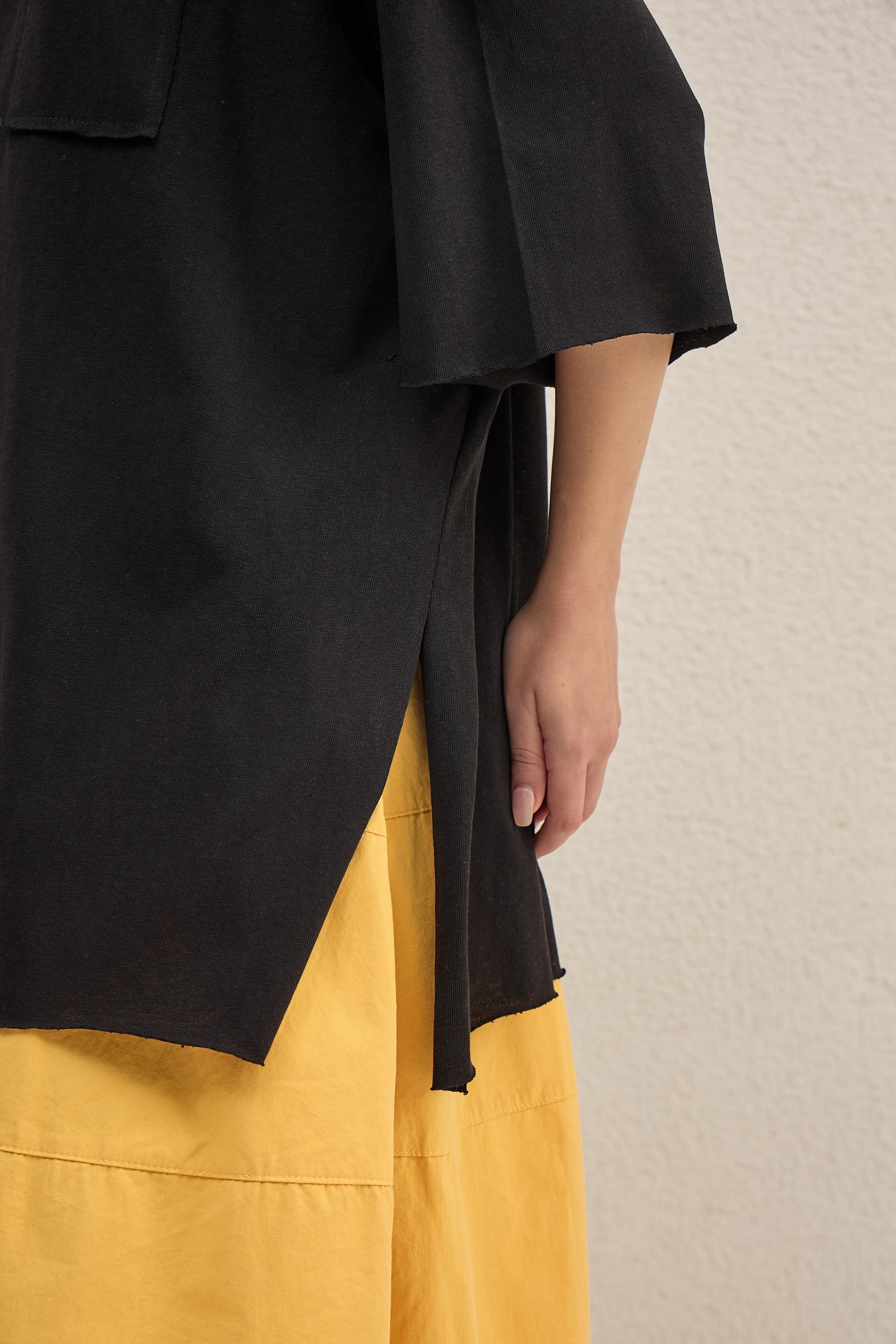 Unsaid Volume Tee