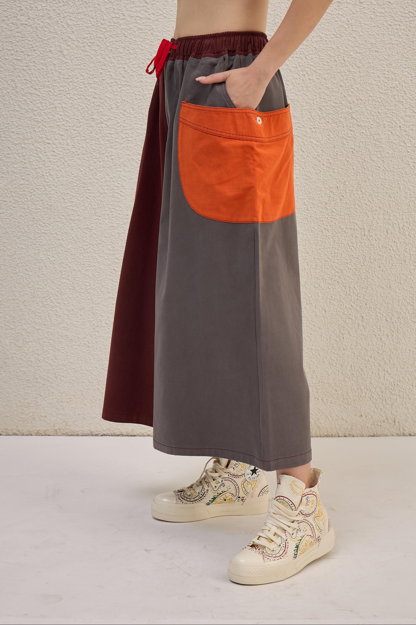 Contrast Rebel Volume Pants
