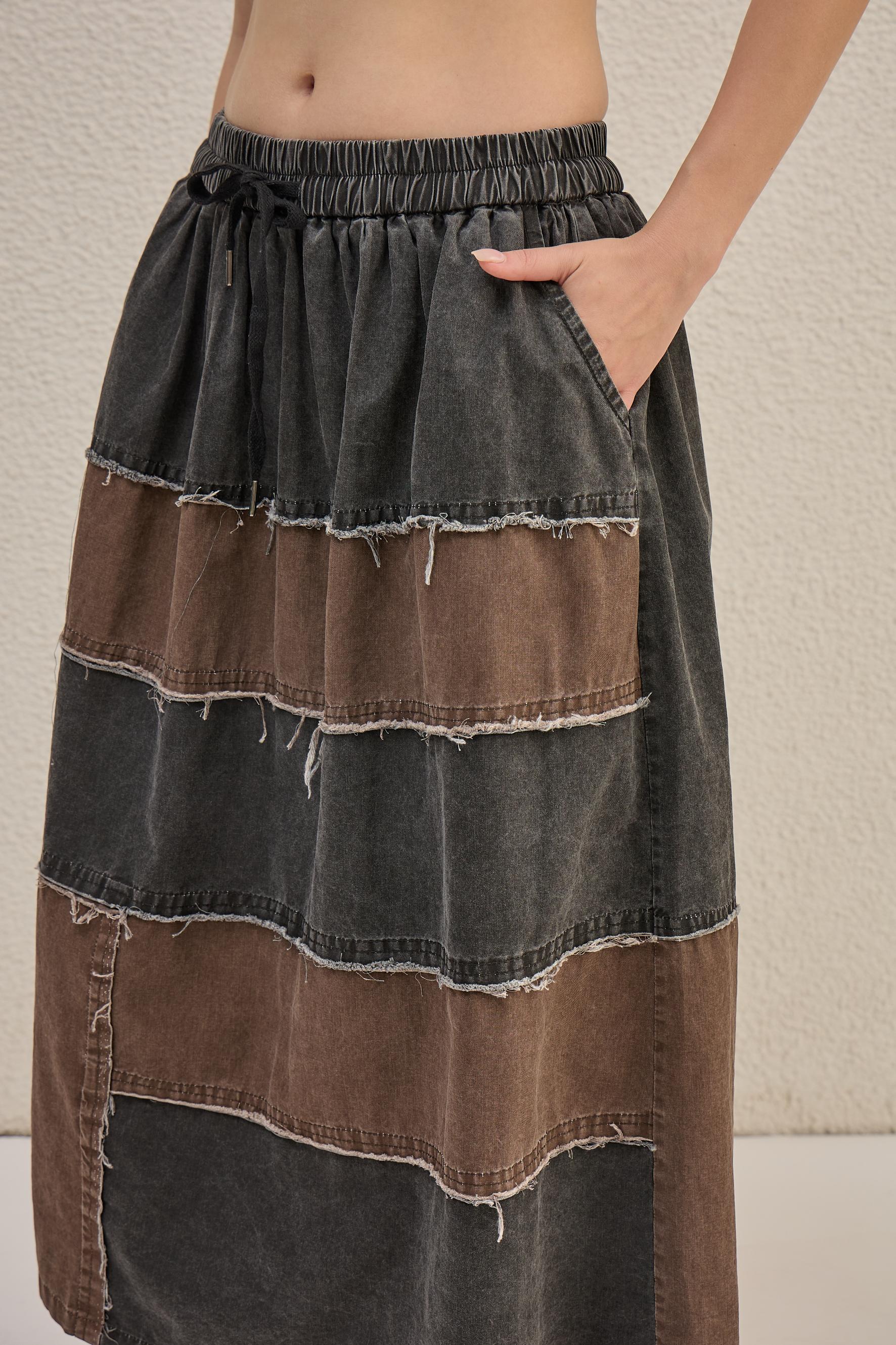 Fray Theory Skirt