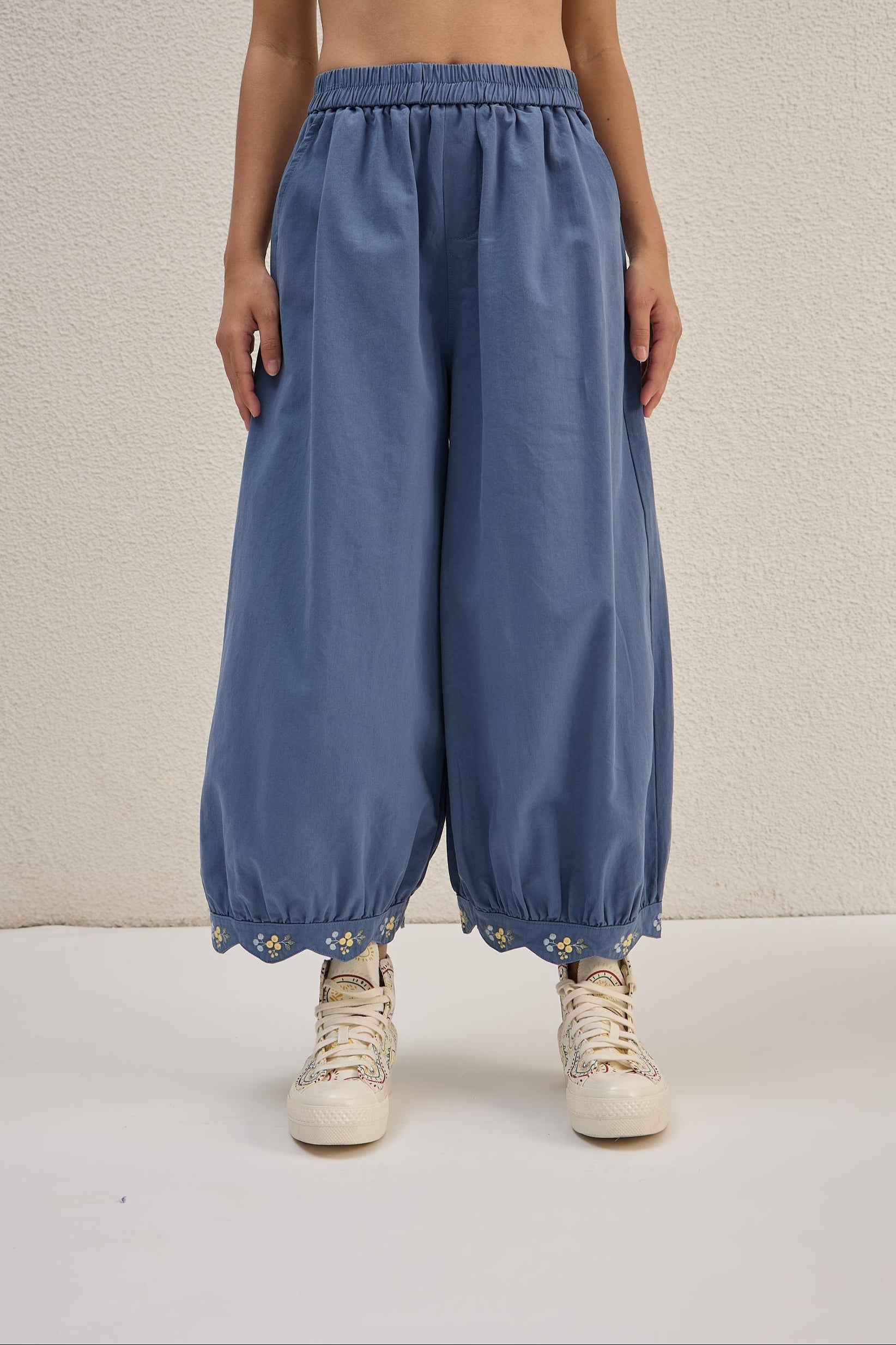 Aura Wide Pants (Petite)