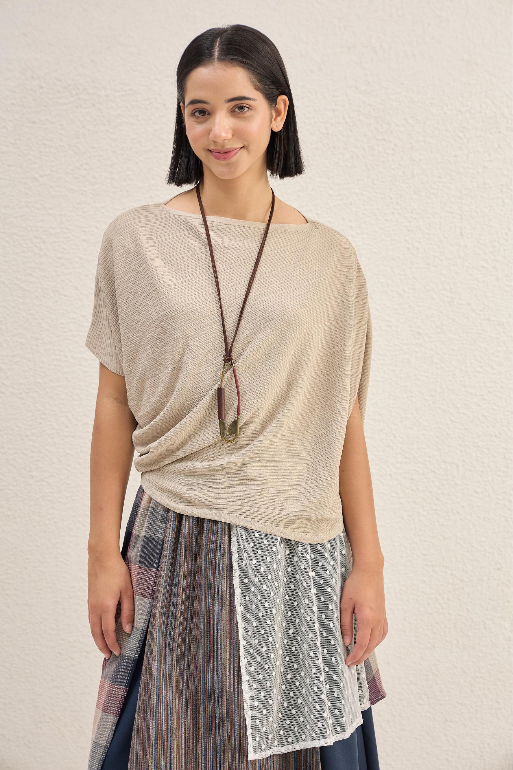 Off-Edge Drape Top