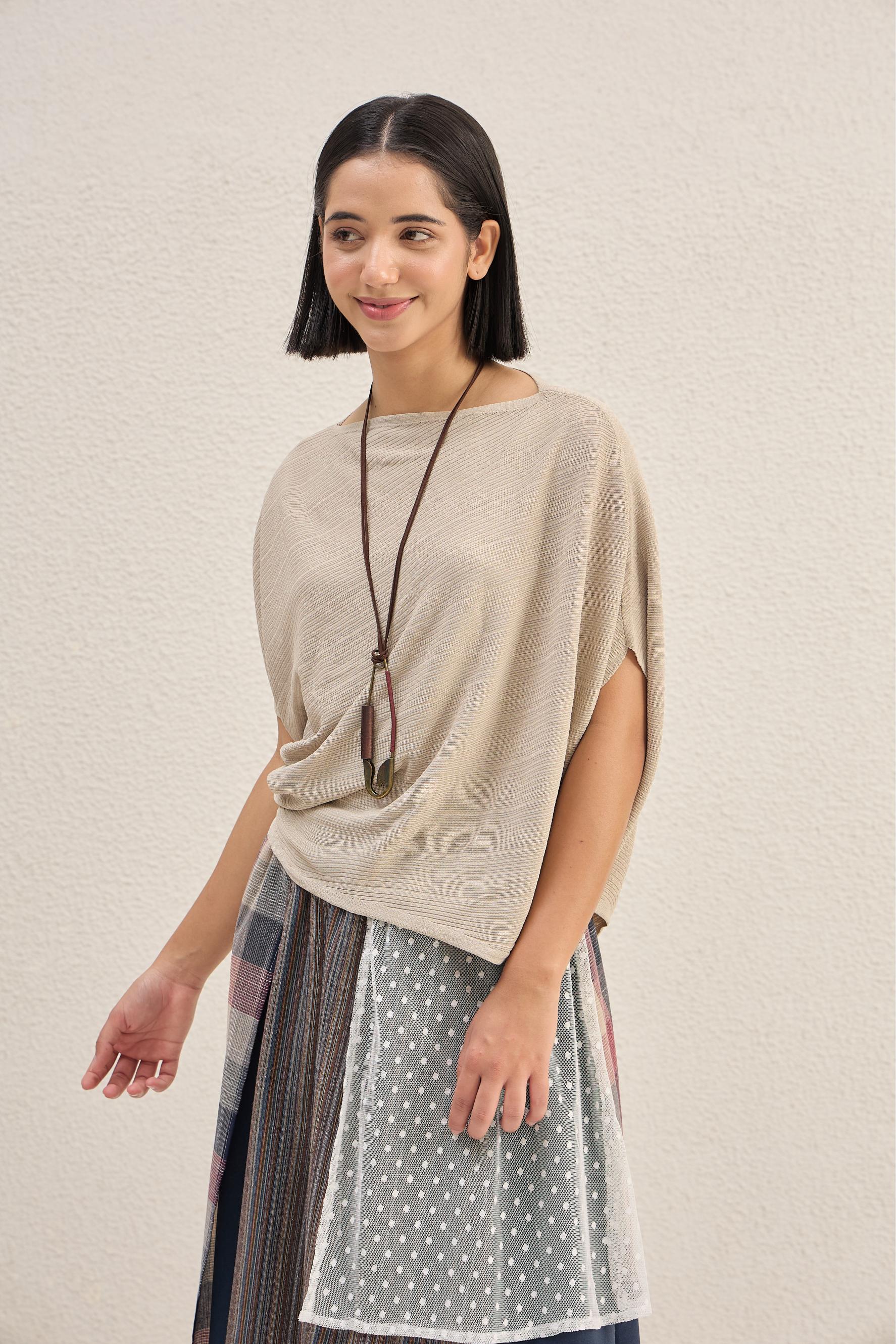 Off-Edge Drape Top