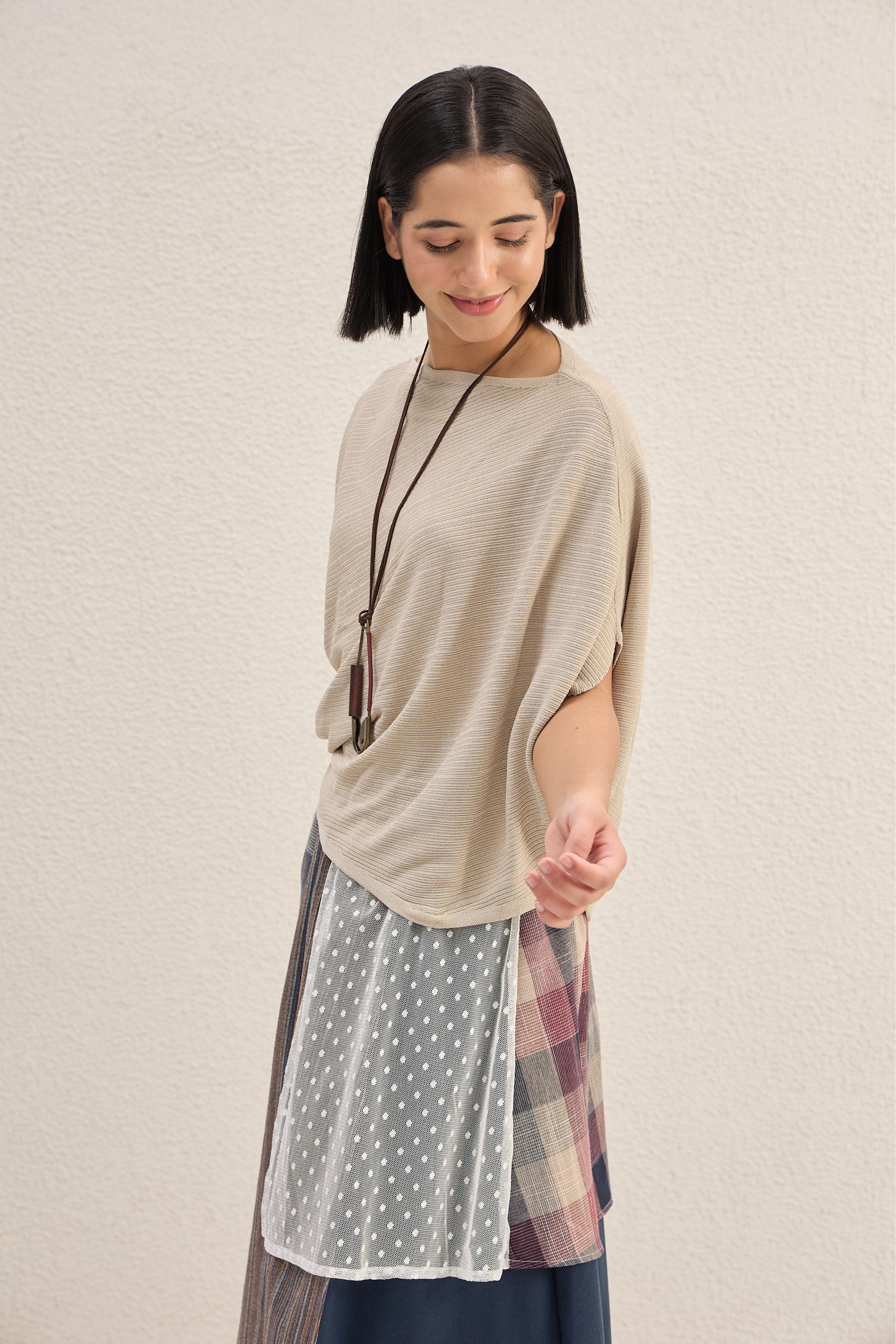 Off-Edge Drape Top
