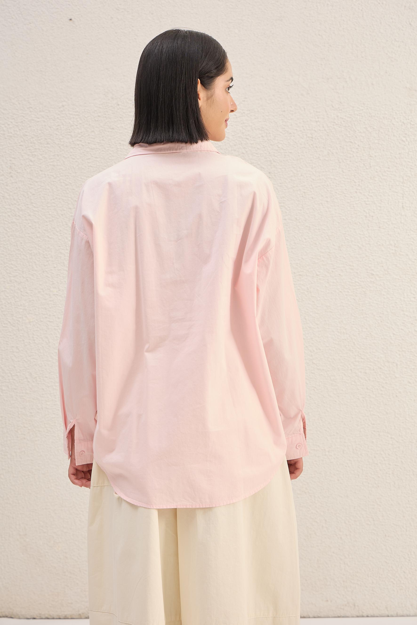 Weekend Aura Button-Up