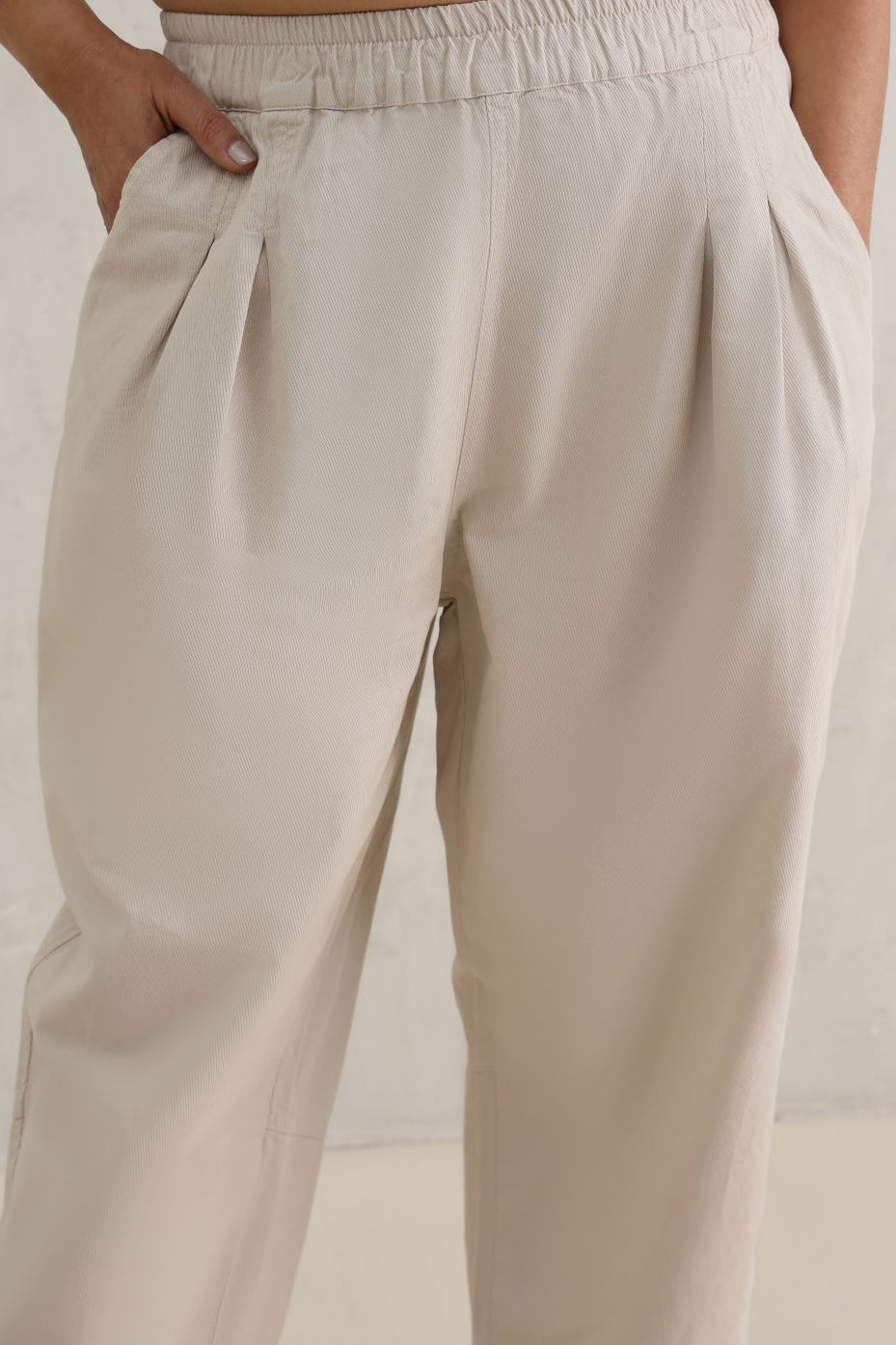 DartEase Pants