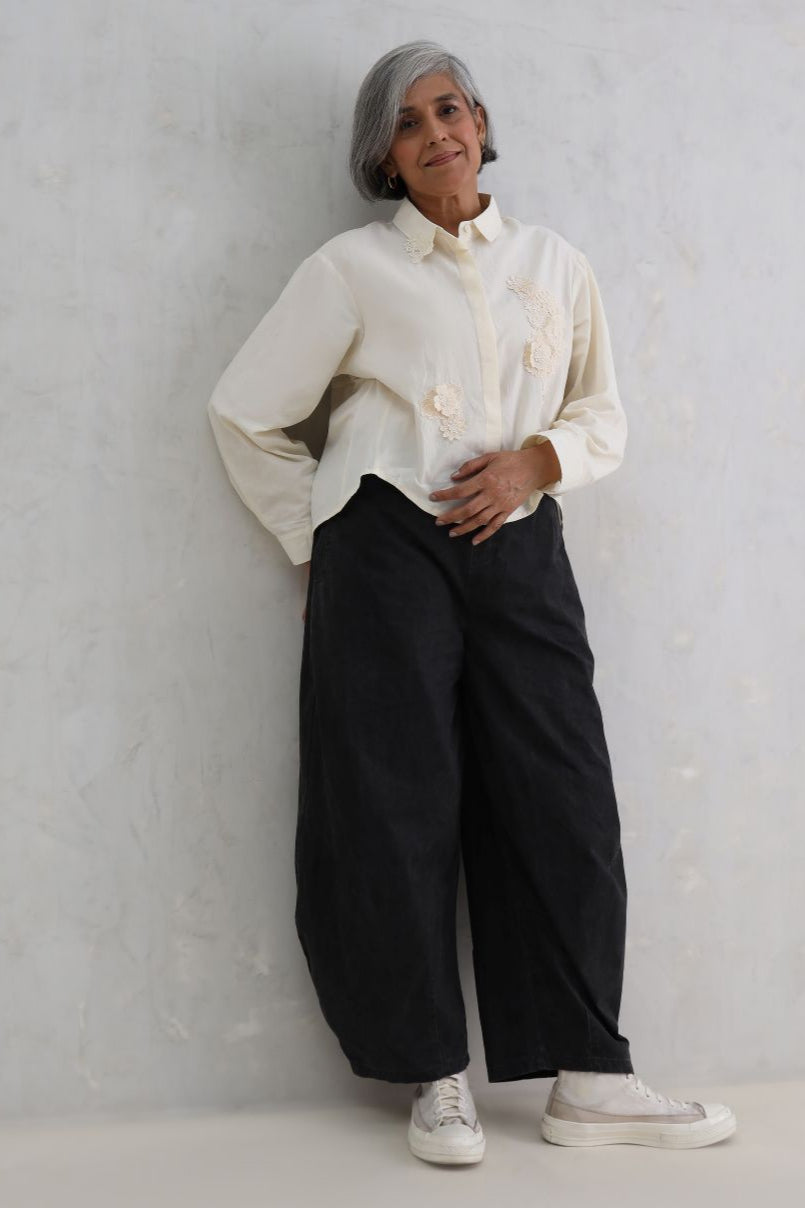 Delicate Edge Woven Shirt