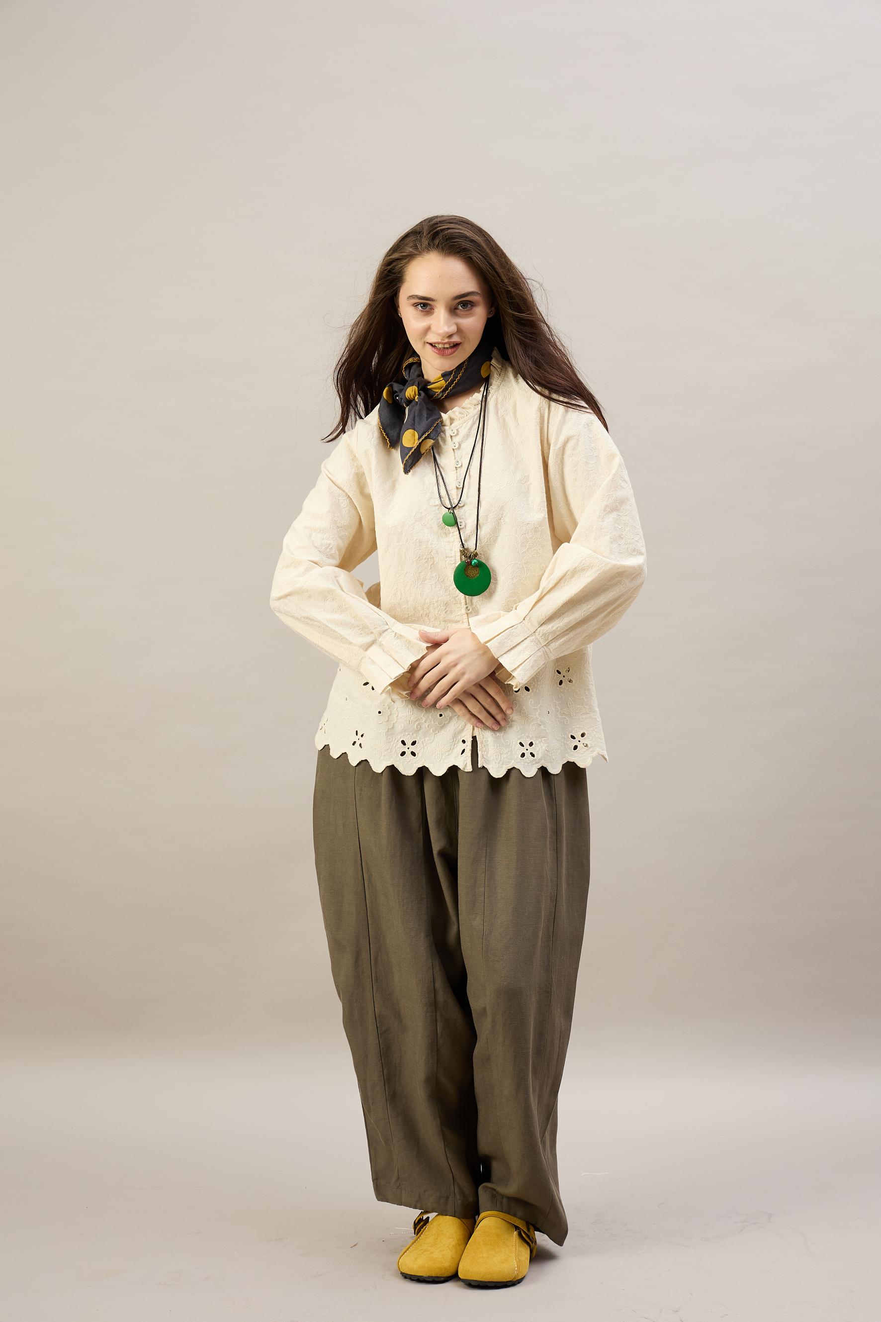 Vintage Ivory Eyelet Top