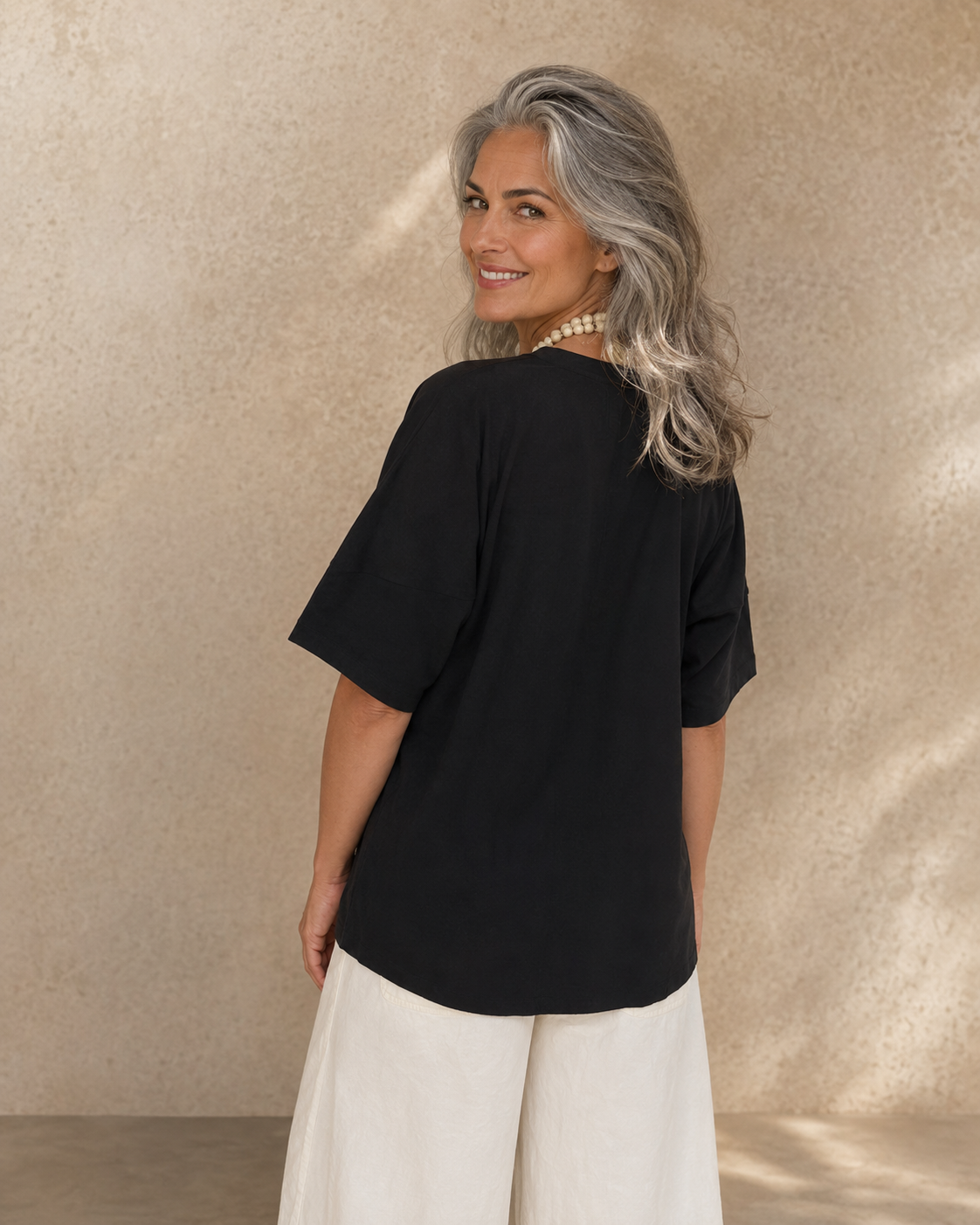 Noir Ease Top