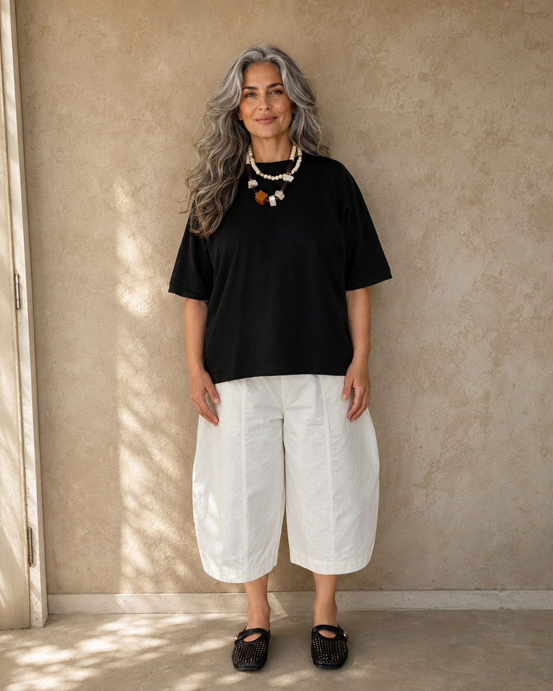 Noir Ease Top